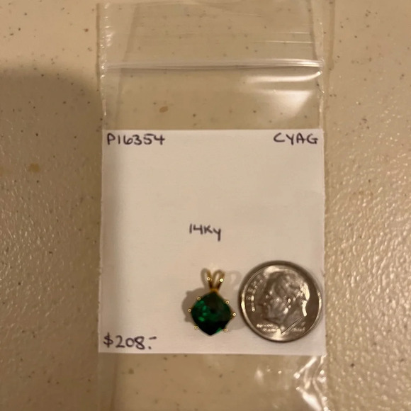Jewelry - Brand New Created Tsavorite Garnet Pendant $208 - Authentic 14K Yellow Gold